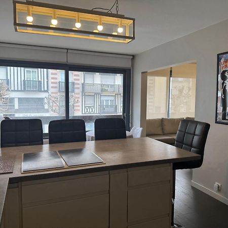 Appartement Place Morny, Hyper Centre ! Deauville Esterno foto